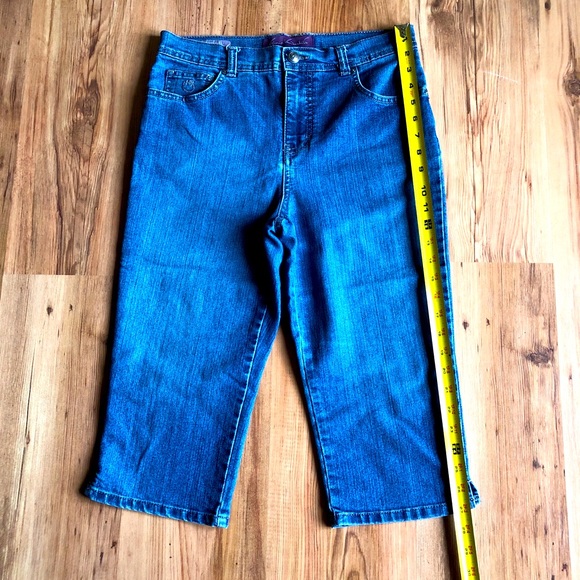 Gloria Vanderbilt Amanda Capri Denim 8P Women’s - Picture 7 of 14